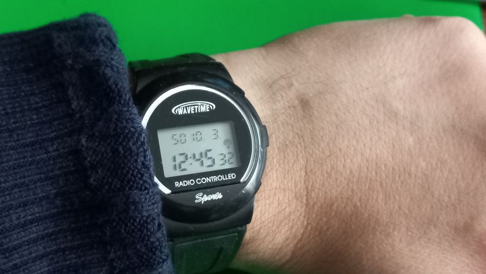 SUPER WAVE Ｊ Sprzedam sportowy zegarek WaveTime Radio Controlled Sport