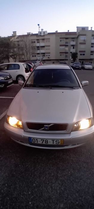 Volvo v40 1.6 2002