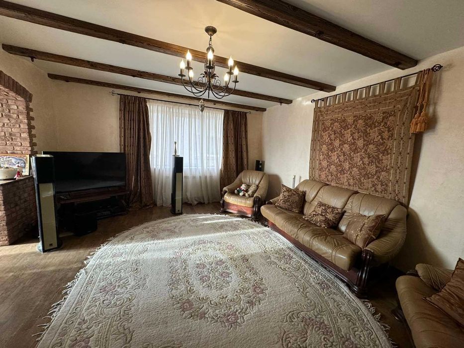 Будинок Лезнево вул.Стельмаха, 10 соток землі