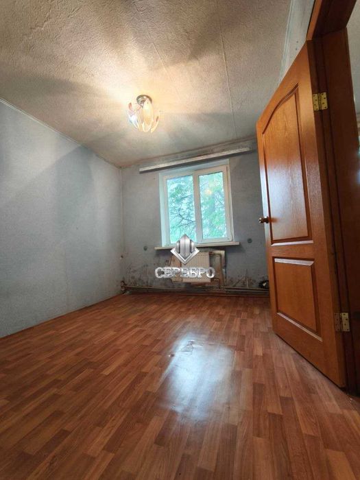 Продаж квартири на земельній ділянці