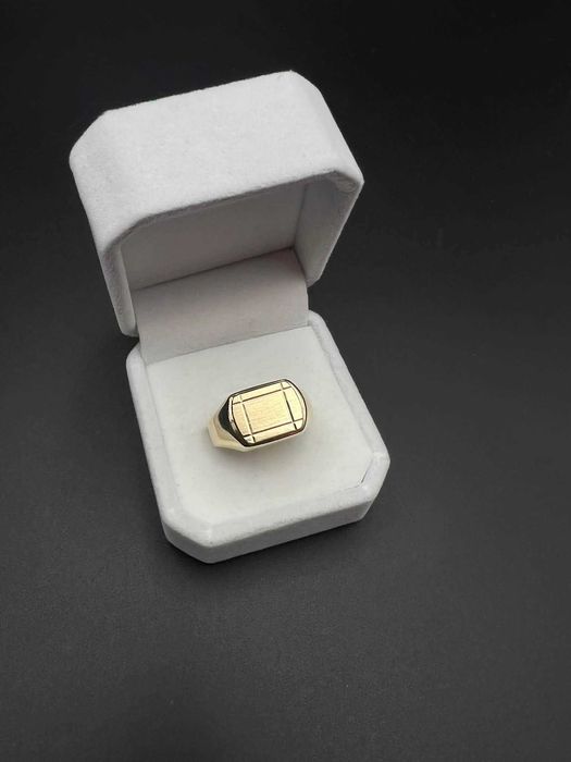 Złoty sygnet męski  Próba 585  Waga: 6.76 gram