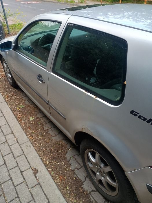 Volkswagen golf 4