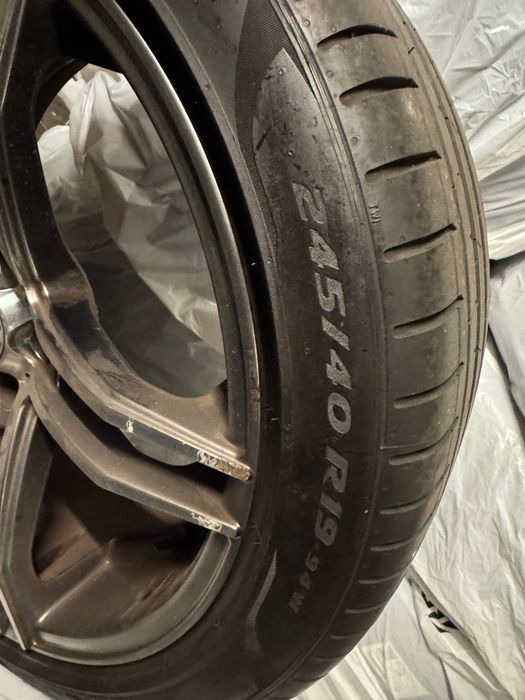Felgi Tomason + opony Pirelli P Zero Letnie 4 szt.
