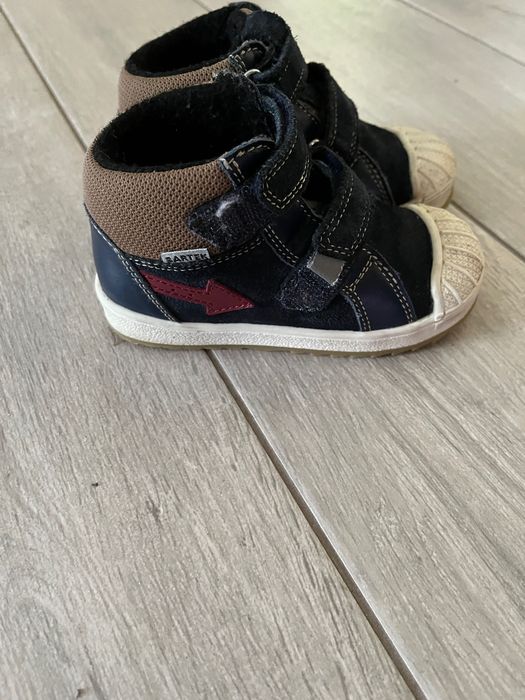 Buty trampki Bartek 23