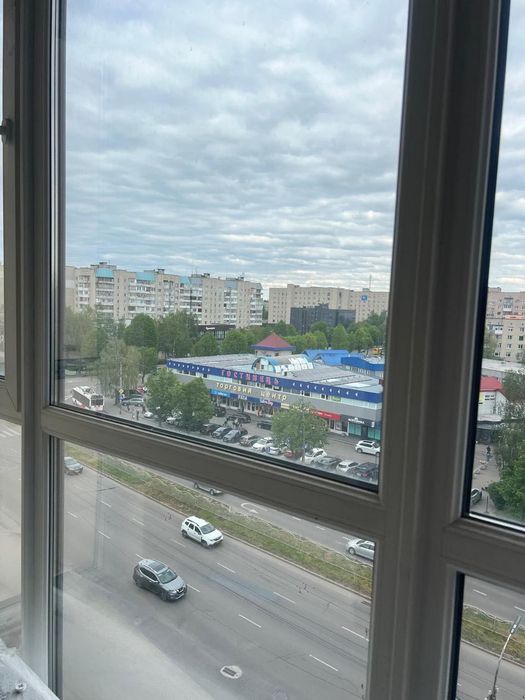 Продам 2-х кімнатну квартиру 92m2