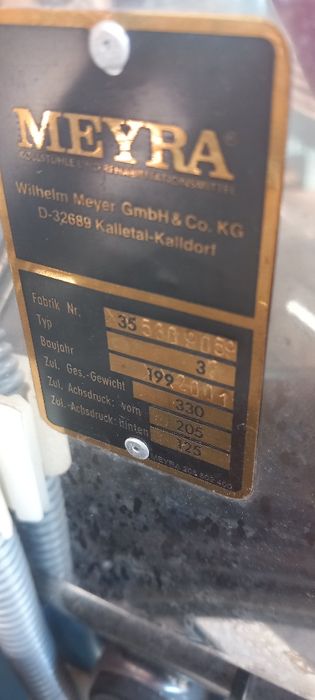 Elektryczny wózek inwalidzki meyra