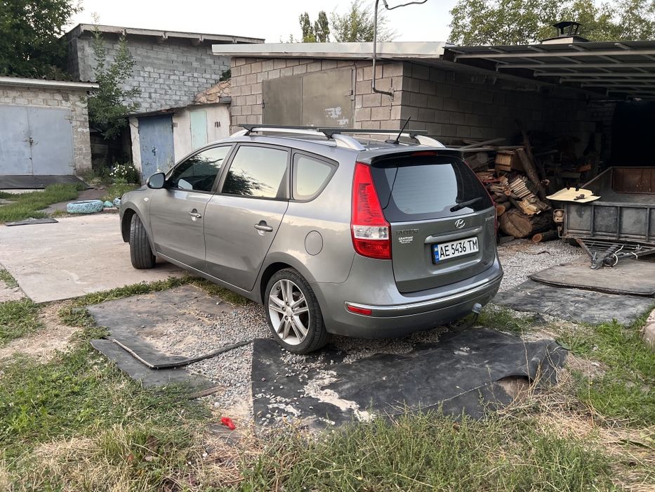 Хундай Елантра Туринг, ай 30