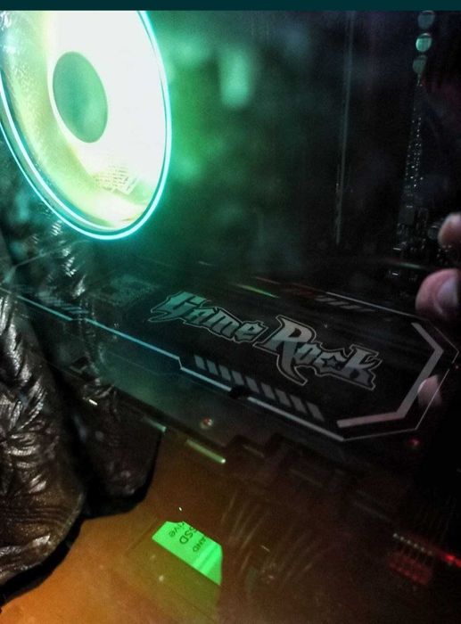 Продам  видеокарту Palit GeForce RTX 2070 Super GameRock