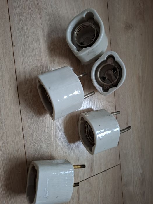 Zestaw 5x gniazdo ceramiczne na bezpiecznik, Typ 566, 63A660V