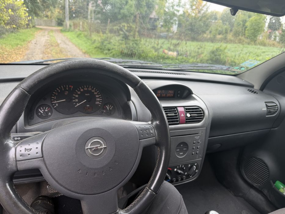 Opel Corsa C 1,2 2005r