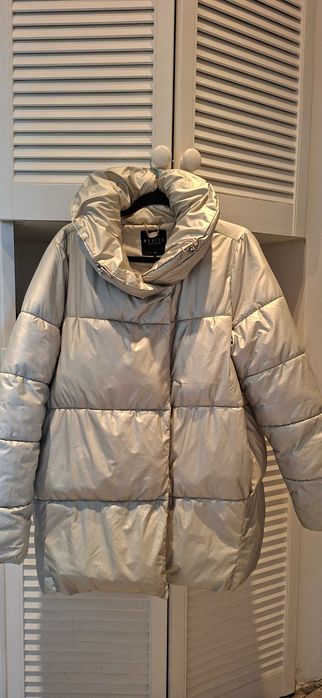 Srebrna kurtka Mohito roz.40