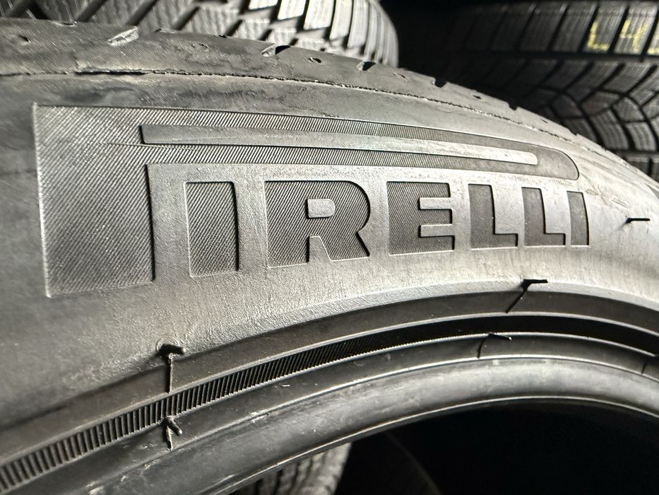 Літні шини 295/35 R21 Pirelli PZero 4шт. 90% 2024