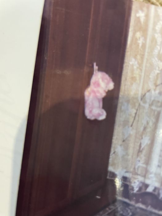 Продам кровать,шифонеры и письменный мтол