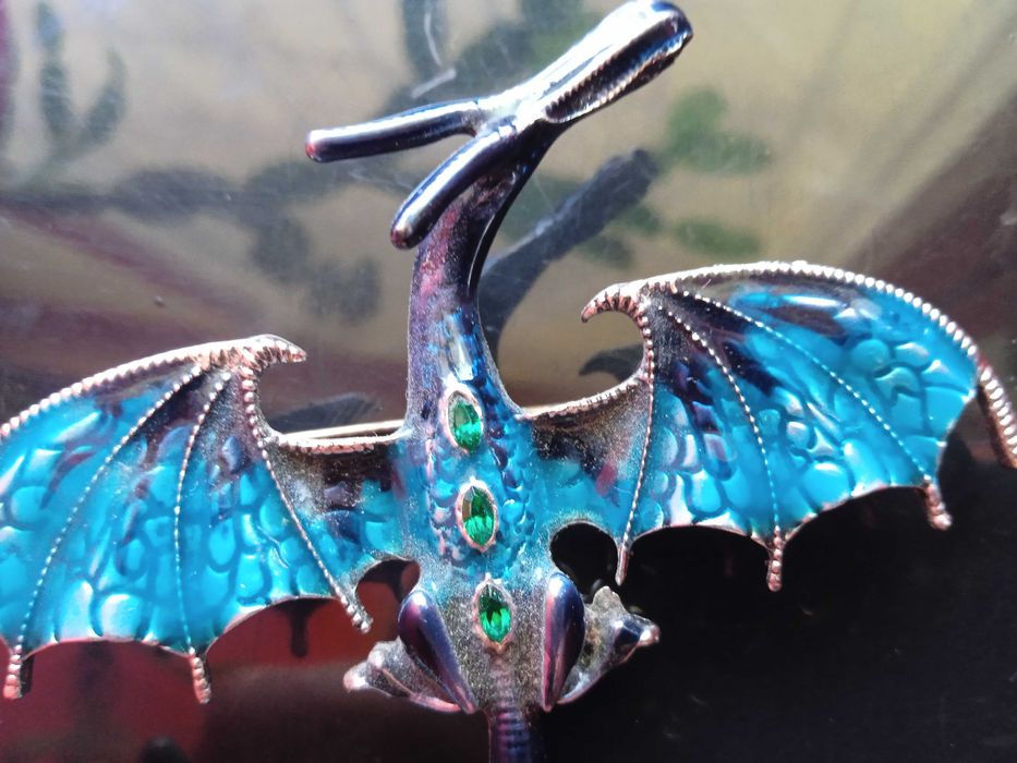 Большая брошь Голубой дракон