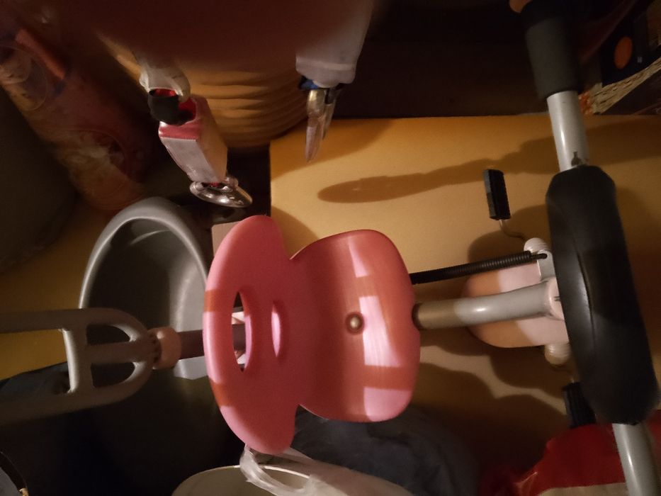 Rowerek trójkołowy różowy