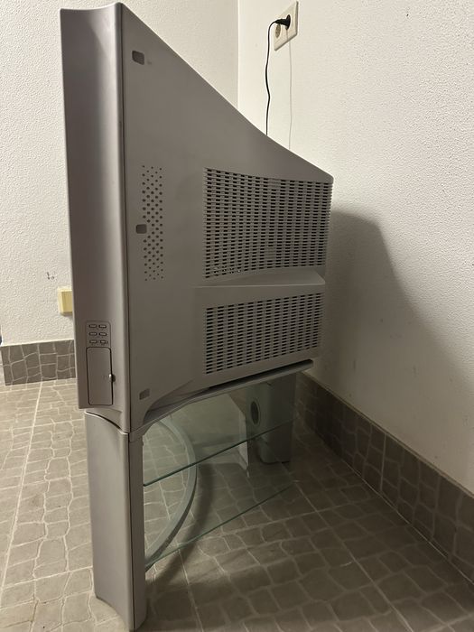 Televisão Sony trinitron a cores