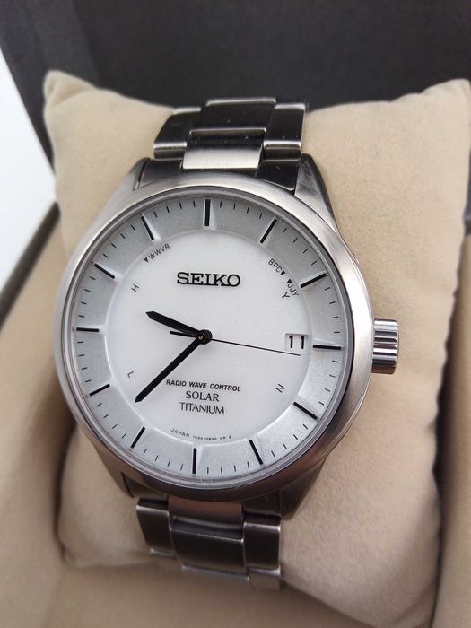 Японские часы Seiko Solar SBTM207 титан, радиоконтроль, сапфир, Japan made, солнечная батарея