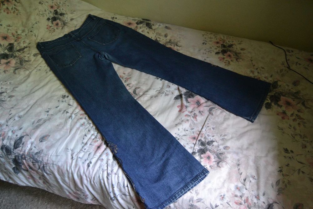 Jeansy vintage rozszerzane złote kwiaty cekiny 38-40 M/L