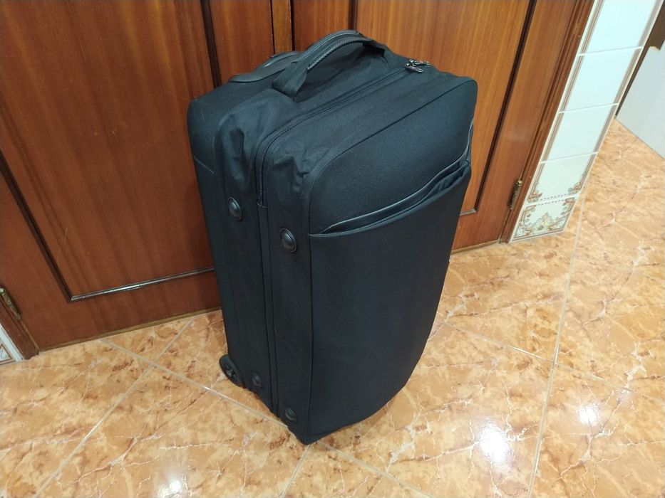 Mala malas de porão até 23 kg viagem casa quarto apartamento vivenda.