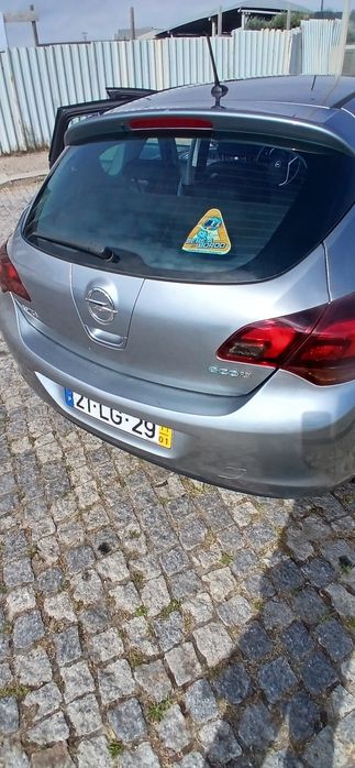 Opel astra j 1.3 cdti eco flex 2011