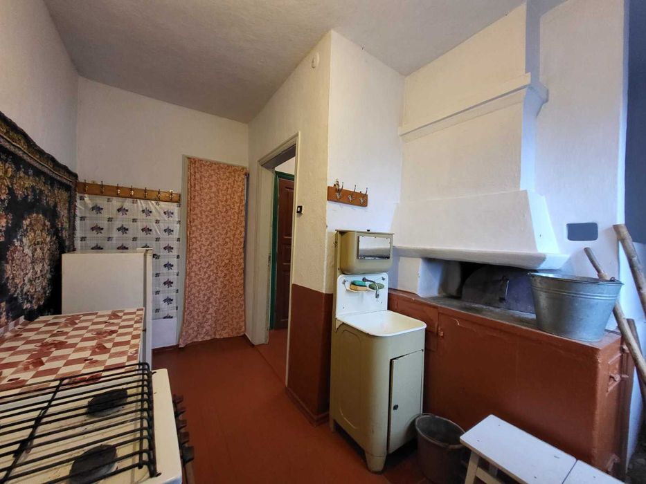 Продаж чистої та охайної частини будинку