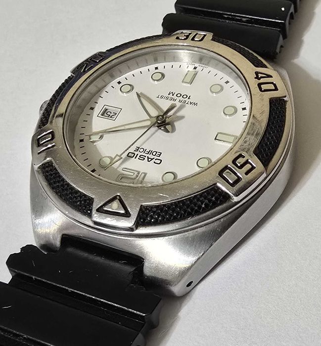 Oryginalny Zegarek Casio Ediffice EF-101 z paskiem
