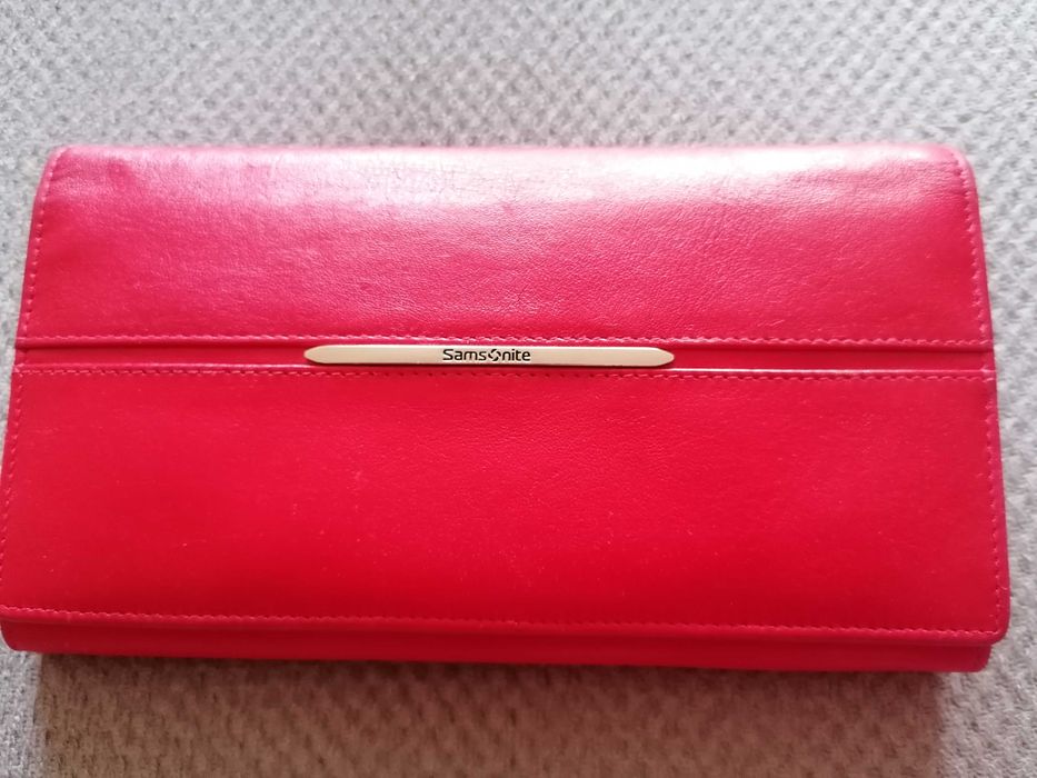 Czerwony skórzany damski portfel Samsonie duży
