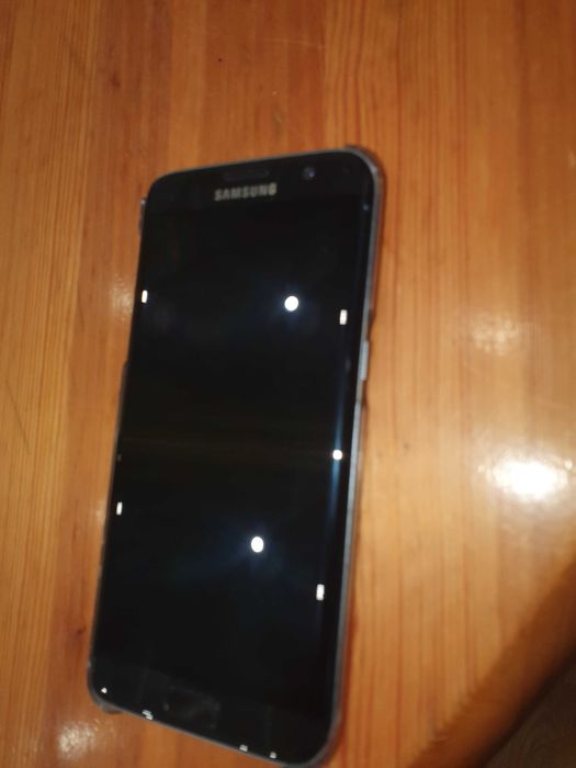Samsung Galaxy S7 EDGE - czarny 32GB - wygląd jak nowy