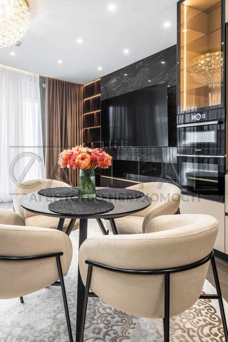 Продаж нової дизайнерської 3-к ЖК Taryan Towers Печерськ 94м2 Тераса Гардеробна