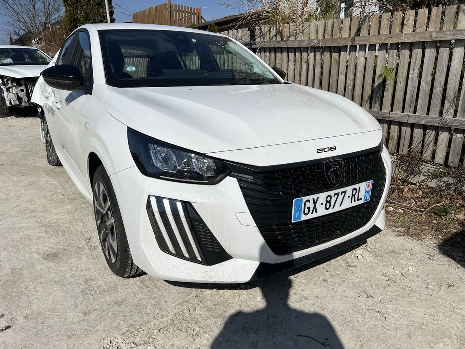 Розборка розбірка шрот деталі Peugeot e 208
