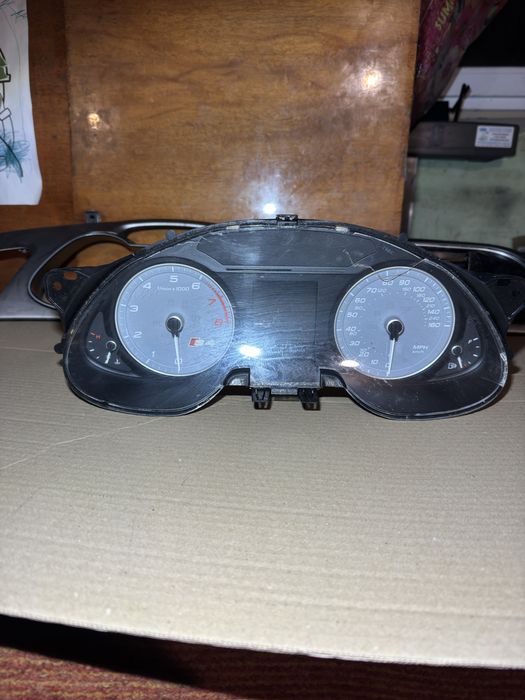 Щиток приборів  Audi A4 B8  2012+рік S4 / RS4 Кольоровий дісплей