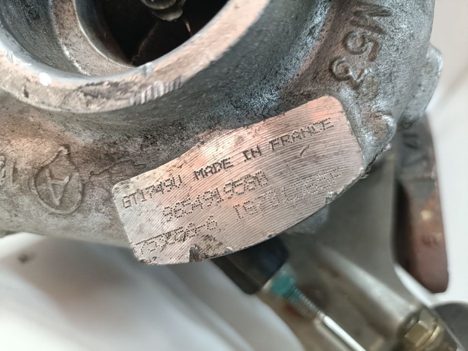 Turbo / compressor PEUGEOT 407 (6D_)