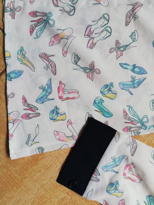 JAK NOWA elegancka bluzka r. 140 butki szpilki