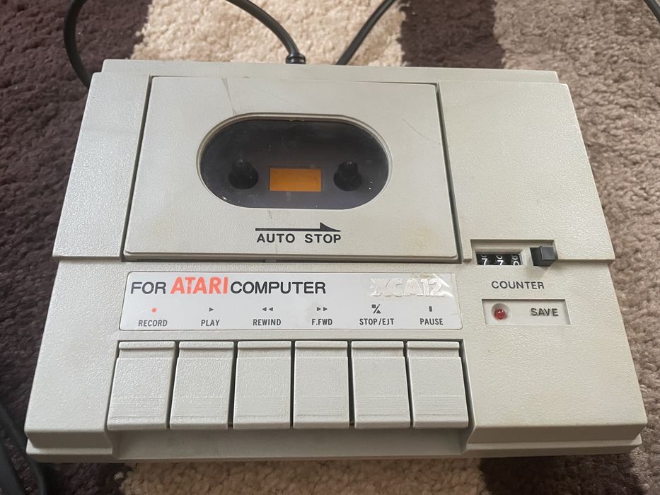 Rzadkie Atari XEGS + klawiatura + joysticki + zasilacz + XCA12