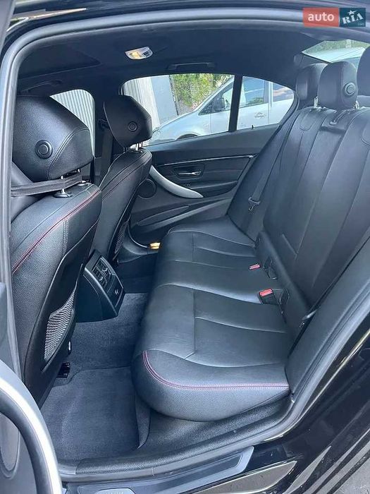 BMW F30 328i 2016