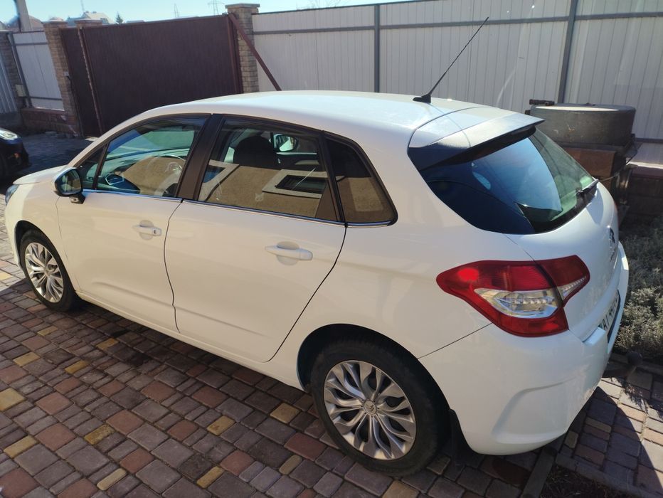 Автомобіль Citroen C4 2014р. Святопетрівське.