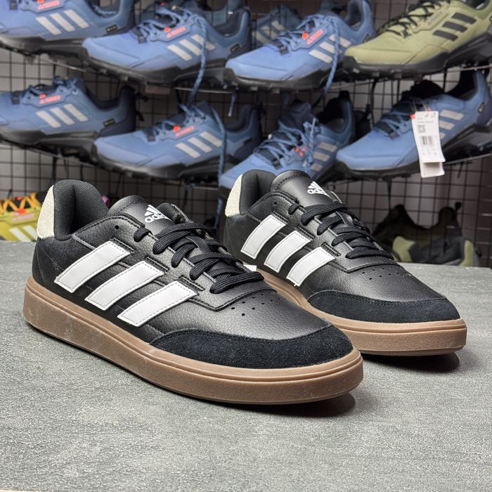 44р.ОРИГІНАЛ 100% Чорні кросівки адідас Adidas Courtblock  IE0906