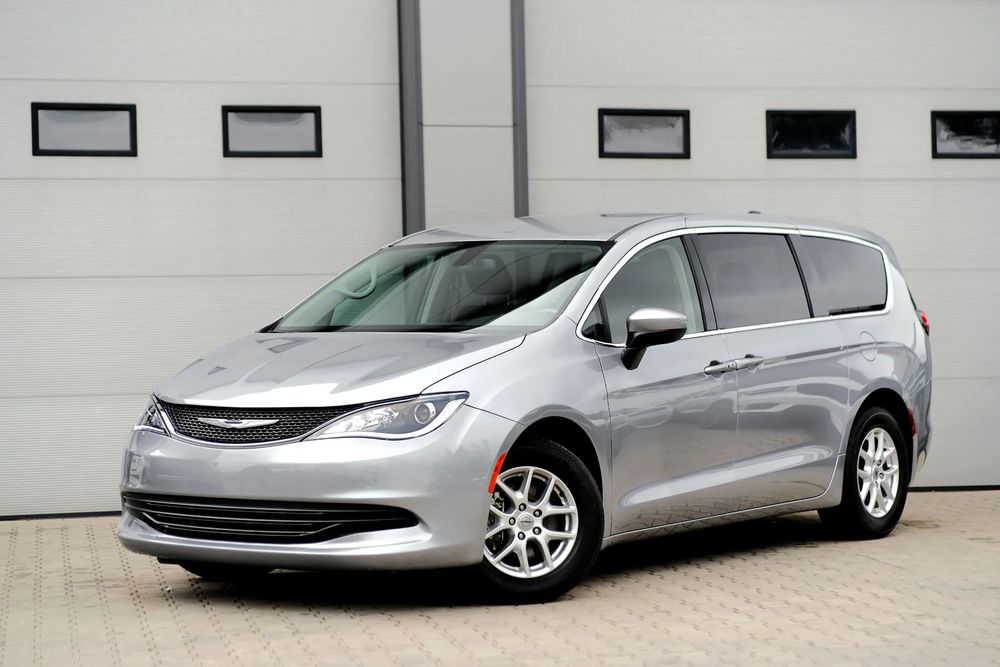 Chrysler Pacifica Grand Caravan / 7-osobowy / Grzane fotele / Tempomat / Faktura Vat 23%