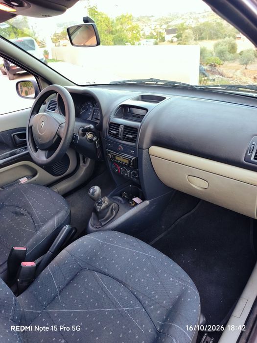 Renault Clio 1.2 16v — photo 5