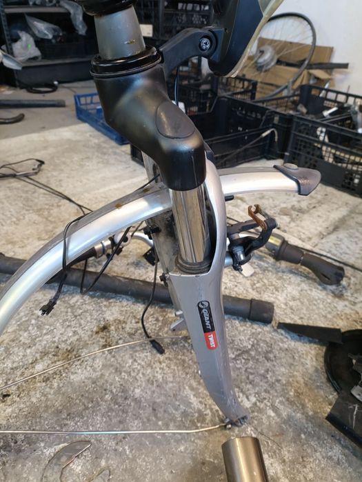 Części GIANT twist e-base