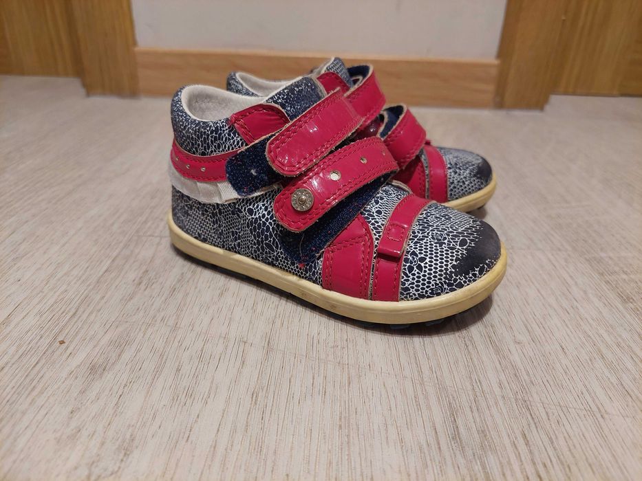 Buty BARTEK rozm.23 dla dziewczynki
