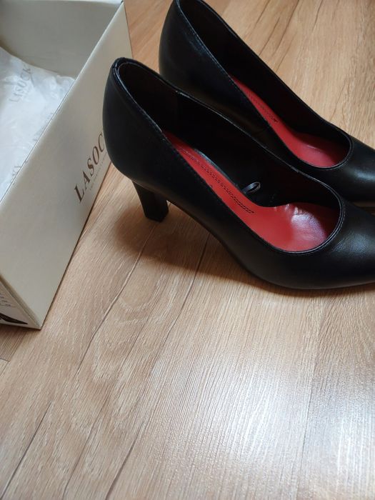 Nowe czółenka Lasocki, czarne, rozmiar 36