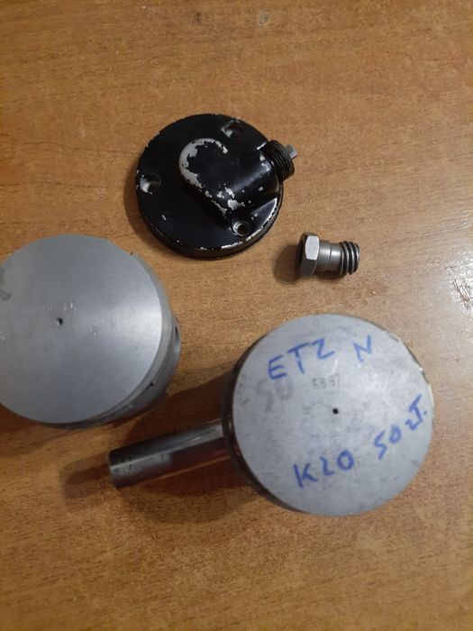 Tłoki ddr 69,45,i k20 mz 250