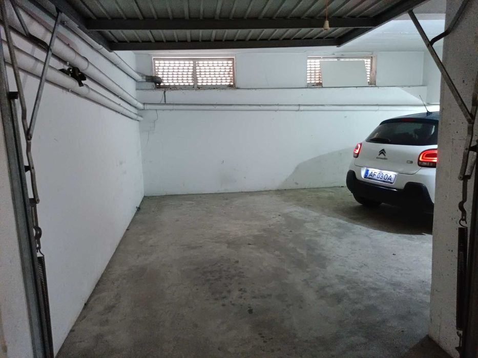 Garagem no pinhal novo