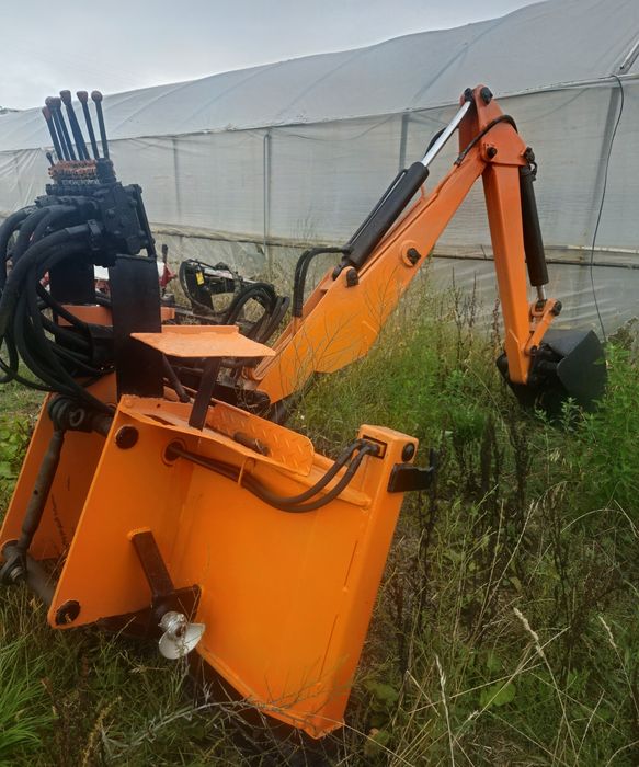 Trator 110cv como novo