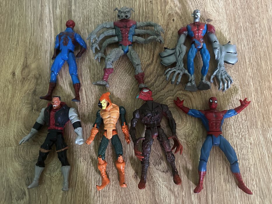 Игрушки 90 х начало 2000 х роботы, солдатики