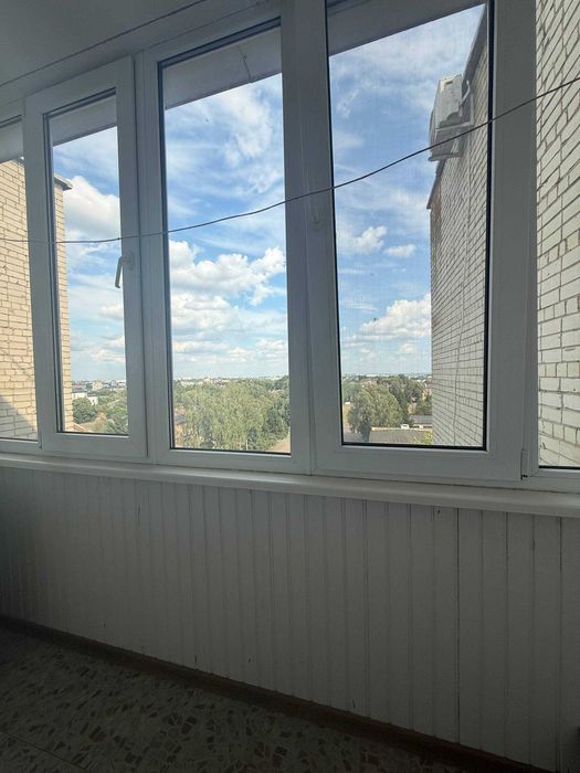 Трикімнатна квартира  район пивзавода Соборна  68 000