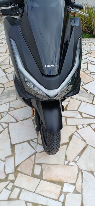 Honda PCX DX 125 (10/2025) com Topcase incluído