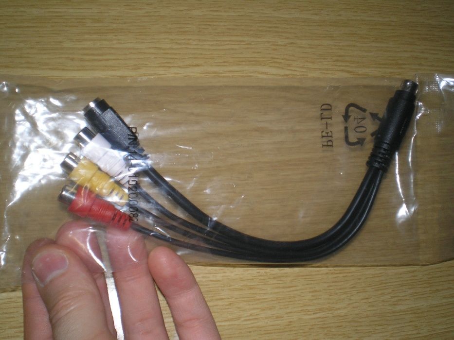 Кабель S-Video (7 pin) - 3 RCA stereo (RCA-Svideo)