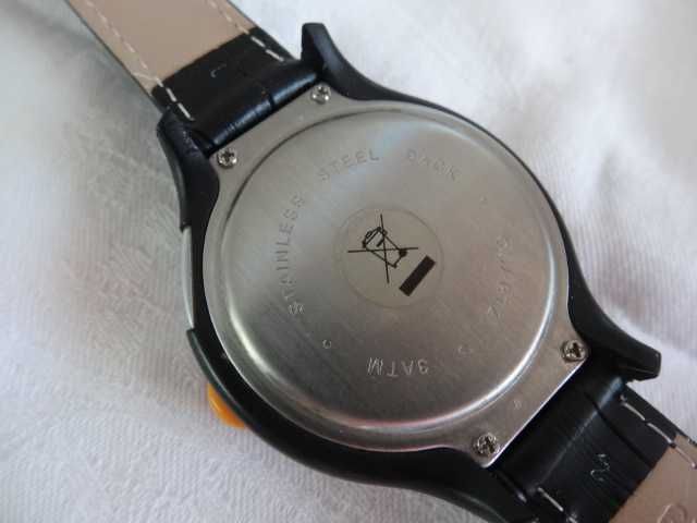 Наручний годинник водонепроникаючий  Іспанія